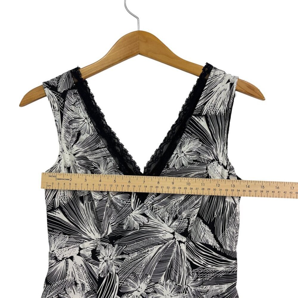 Adrianna Papell Black Ivory Floral Fit & Flare Dress Women’s Size 6 Lace V-Neck - Picture 8 of 10